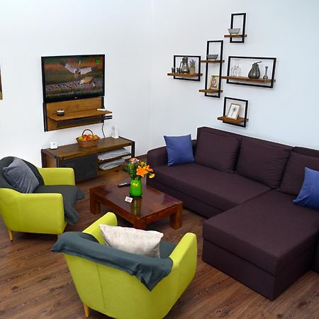 Mirvana Apartments Metheor Executive Suite Τιμισοάρα Εξωτερικό φωτογραφία